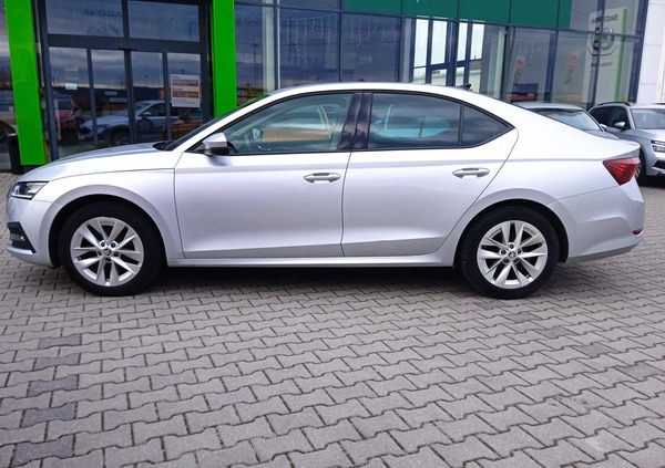 Skoda Octavia cena 93900 przebieg: 69231, rok produkcji 2021 z Tarnów małe 407